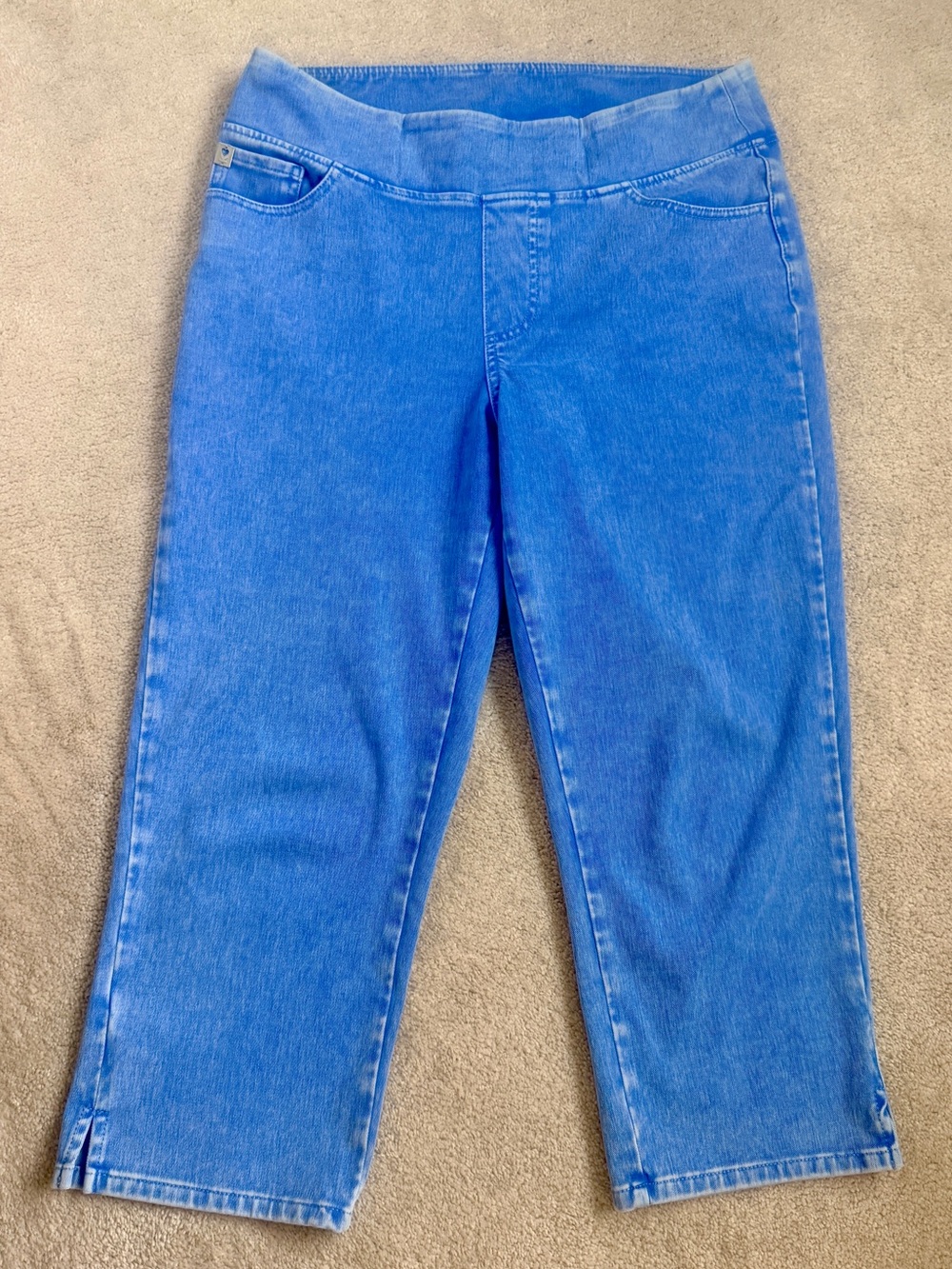 Belle by Kim Gravel 12T Delray Denim Knit Capri Jeans Acid-wash Blue Stretch